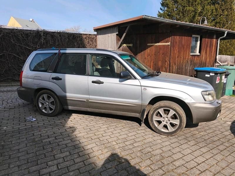 Gebraucht Subaru Forester 2003 Silber SUV