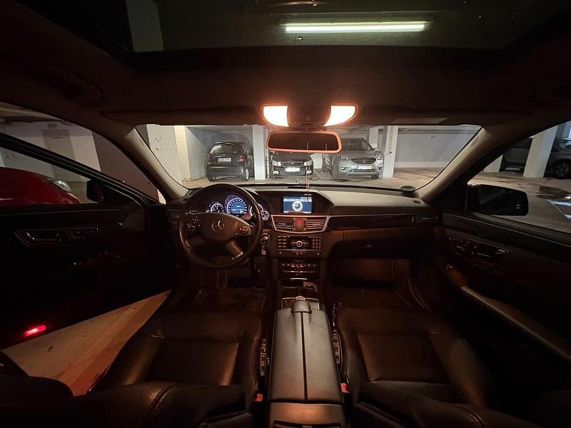Gebraucht Mercedes E350 2010 Schwarz Kombi