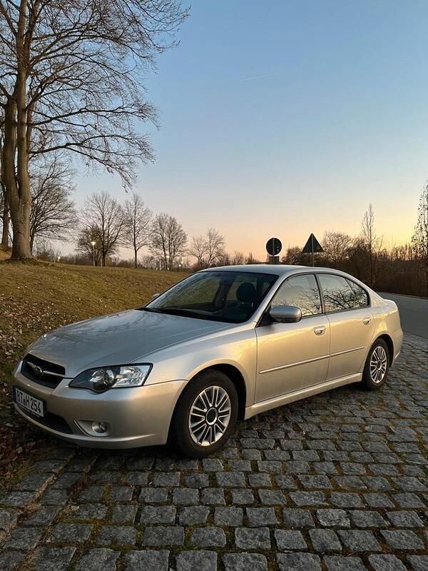 Silber Gebraucht 2006 Subaru Legacy Limousine | 4.150 € (Fairer Preis) - Bild 1/4