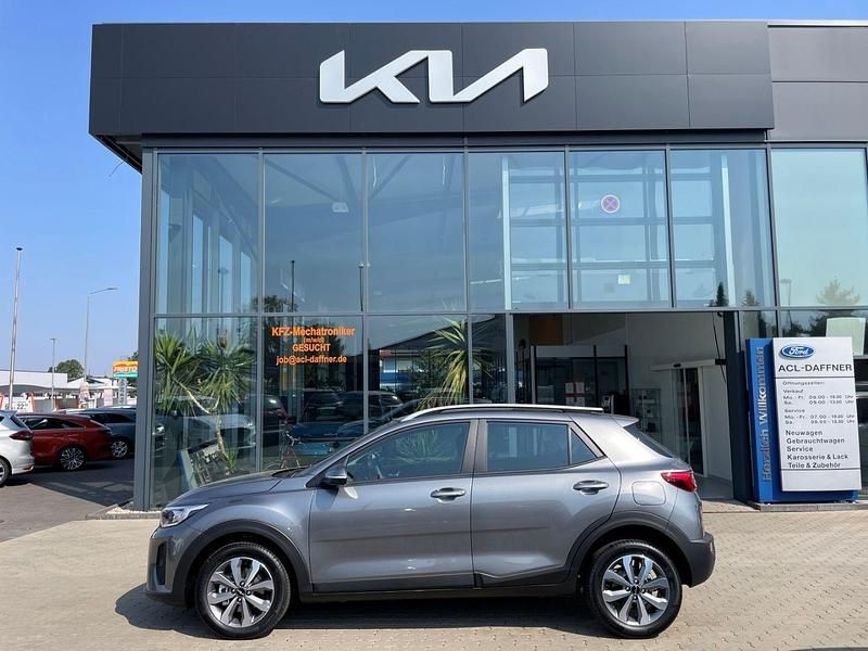 Neu Kia Stonic Vision 101 PS (74 kW) 2025 Grau SUV