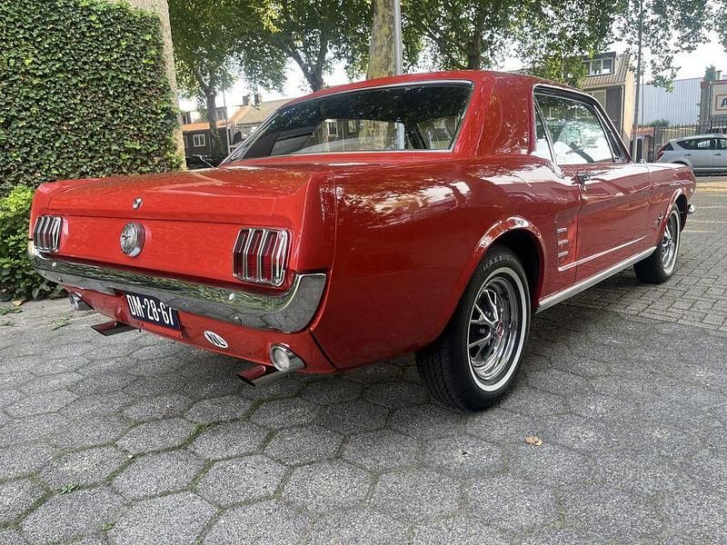 Gebraucht Ford Mustang 200 PS (147 kW) 1966 Rot Coupé