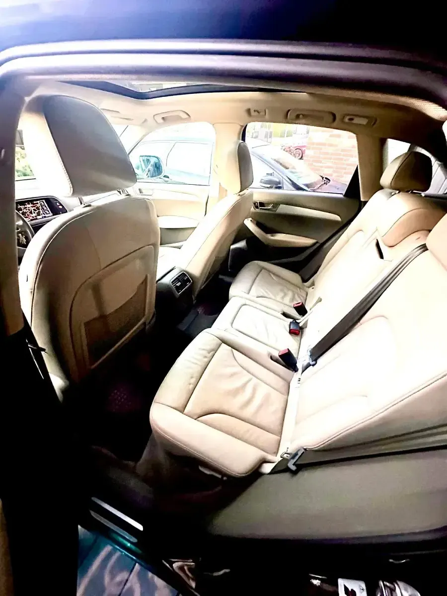 Gebraucht Audi Q5 210 PS (154 kW) 2011 Beige SUV