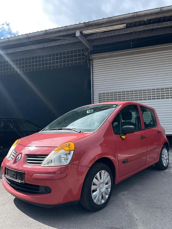 Rot Gebraucht 2005 Renault Modus Authentique Van / Kleinbus | 2.990 € (Etwas zu teuer) - Bild 1/4