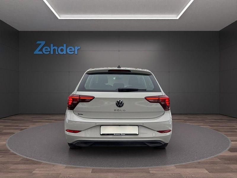 Gebraucht VW Polo Life 80 PS (58 kW) 2024 Grau Kleinwagen