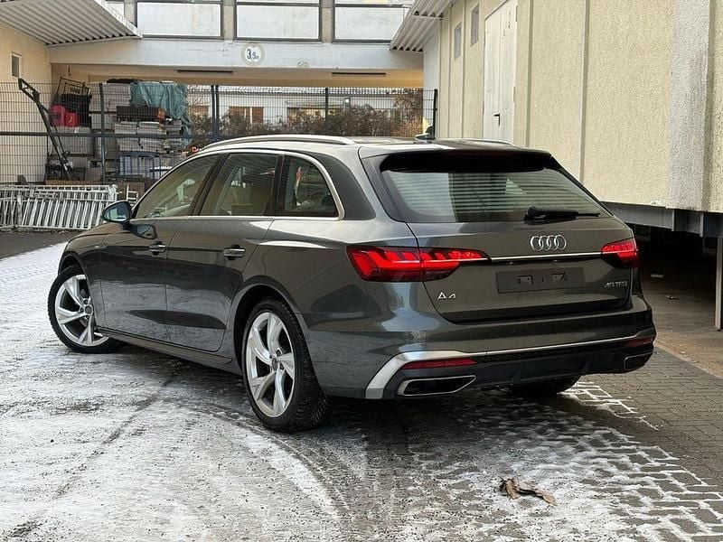 Second-hand Audi A4 S-Line 190 CP (139 kW) 2020 Gri Break