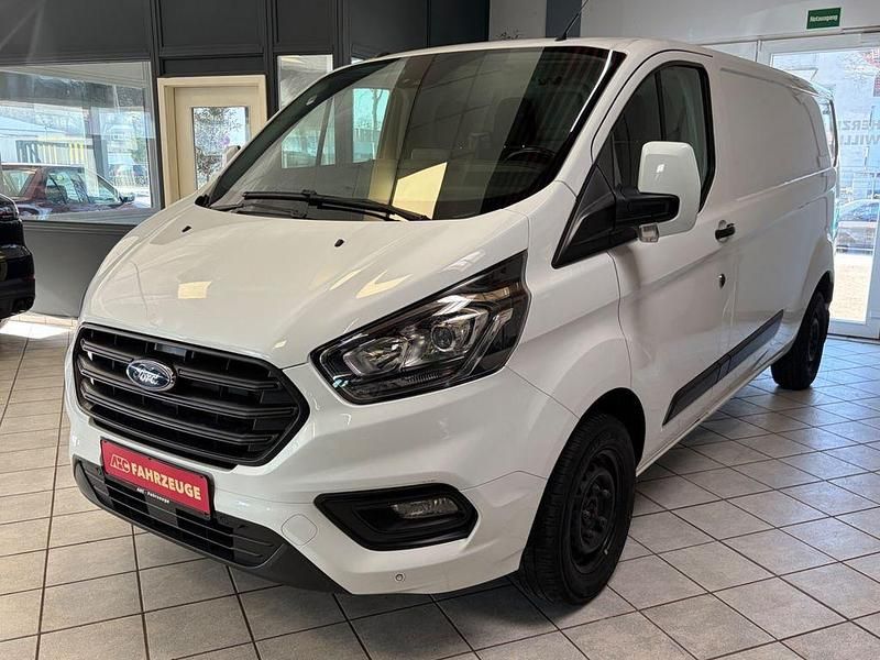 Gebraucht Ford Transit Custom Trend 131 PS (96 kW) 2019 Weiß Van / Kleinbus