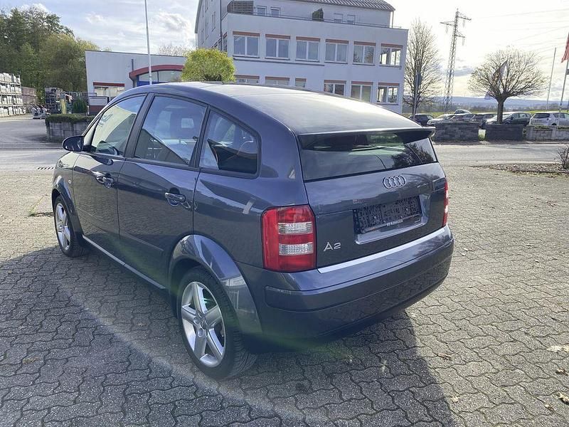Gebraucht Audi A2 110 PS (80 kW) 2005 Grau Kleinwagen