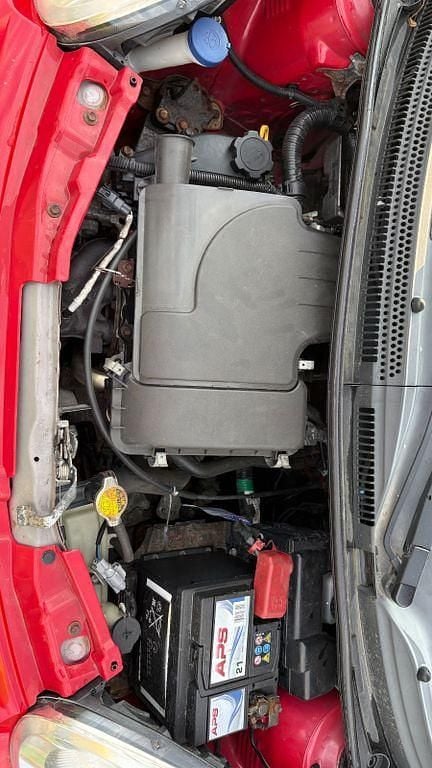 Gebraucht Citroën C1 Advance 68 PS (50 kW) 2006 Rot Kleinwagen