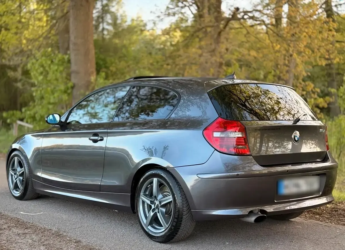 Gebraucht BMW 120 Coupé 177 PS (130 kW) 2008 Grau Coupé