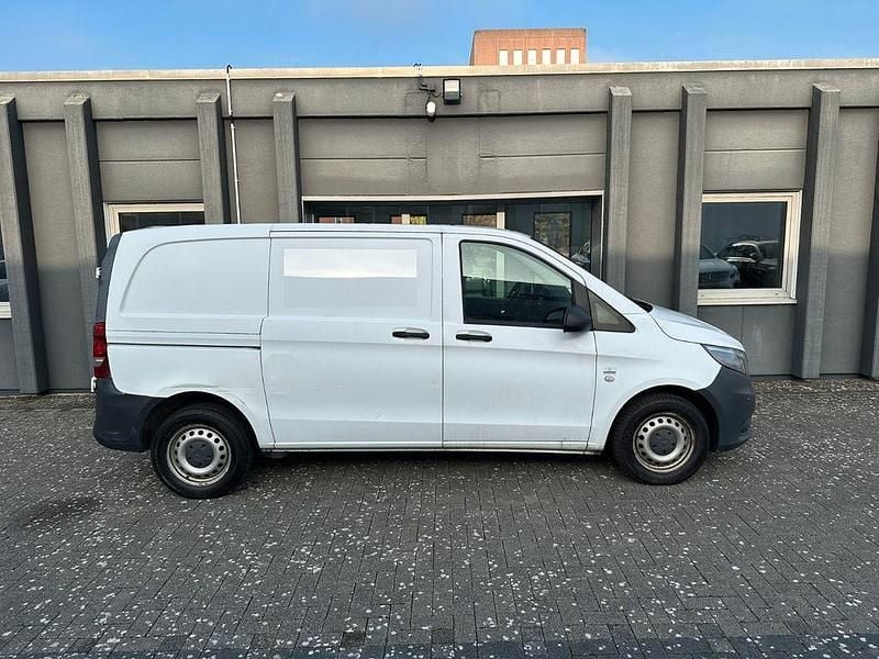 Gebraucht Mercedes Vito 136 PS (100 kW) 2015 Weiß Van