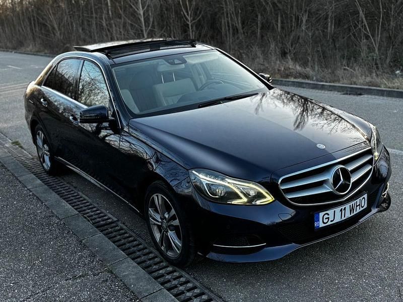 Gebraucht Mercedes E350 258 PS (189 kW) 2014 Blau Limousine