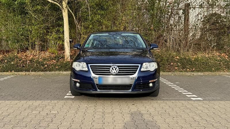 Gebraucht VW Passat Highline 150 PS (110 kW) 2005 Blau Limousine