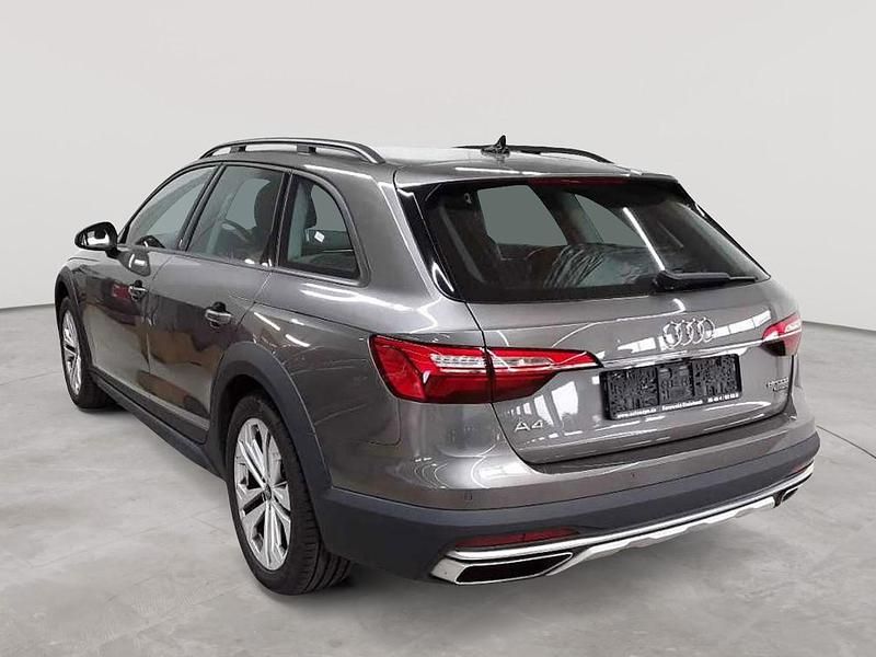 Gebraucht Audi A4 Allroad Ambiente 204 PS (150 kW) 2021 Terragrau metallic Kombi