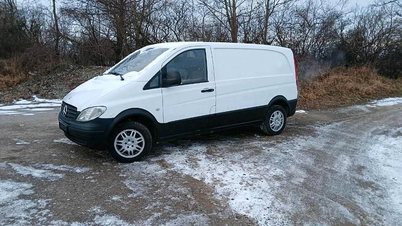 Second-hand Mercedes Vito 109 CP (80 kW) 2006 Alb Van