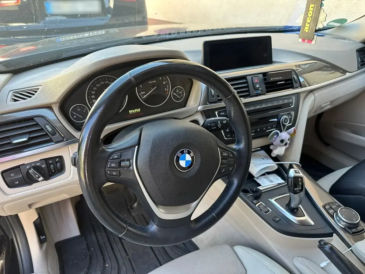 Gebraucht BMW 316 136 PS (100 kW) 2014 Schwarz Kombi