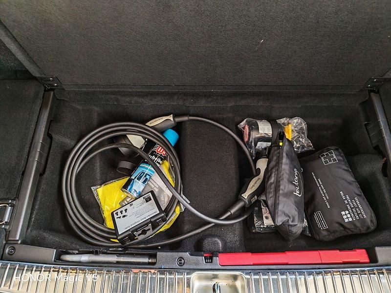 Gebraucht Mercedes E300 306 PS (225 kW) 2022 Schwarz Limousine