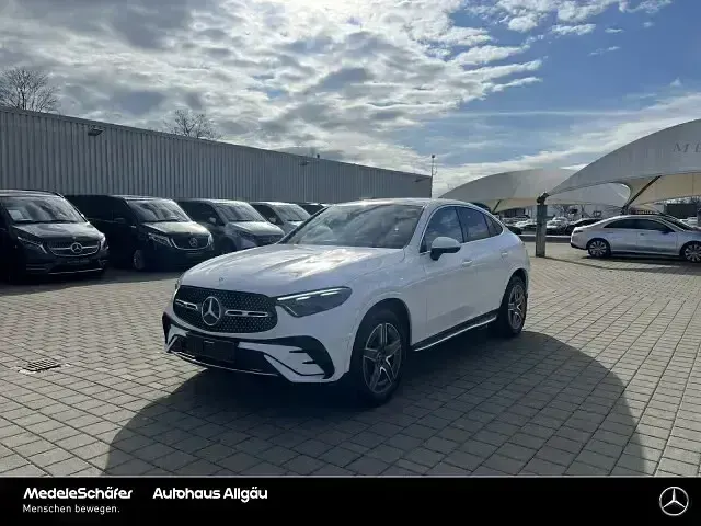 Gebraucht Mercedes GLC450 AMG 367 PS (269 kW) 2023 Manufaktur lack manufaktur opa Coupé