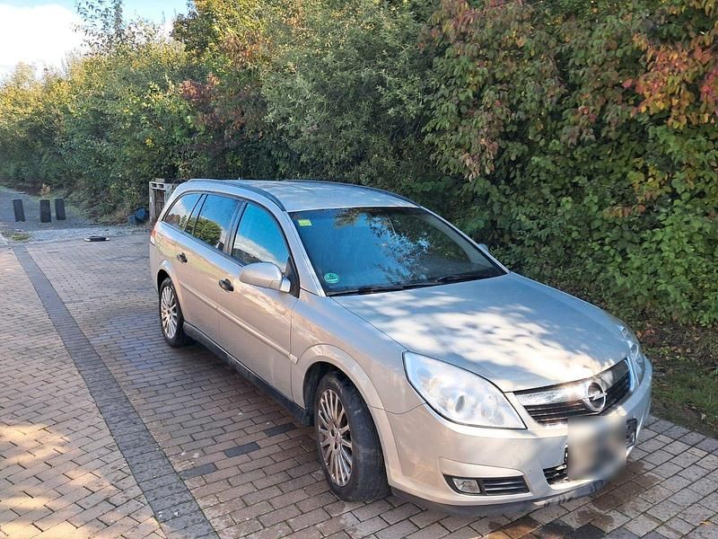 Silber Gebraucht 2006 Opel Vectra Kombi | 1.999 € (Fairer Preis) - Bild 1/4