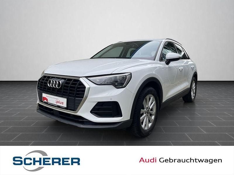 Gebraucht Audi Q3 Basis 150 PS (110 kW) 2024 Arkonaweiß SUV