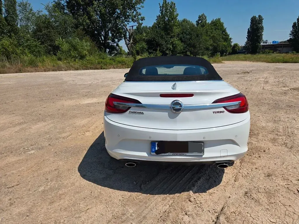 Gebraucht Opel Cascada Innovation 200 PS (147 kW) 2017 Weiß Cabrio