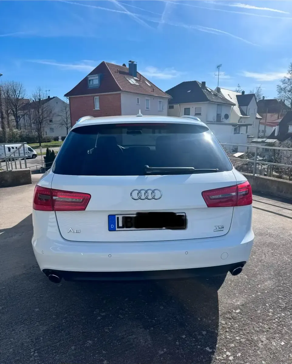 Gebraucht Audi A6 190 PS (139 kW) 2014 Weiß Kombi