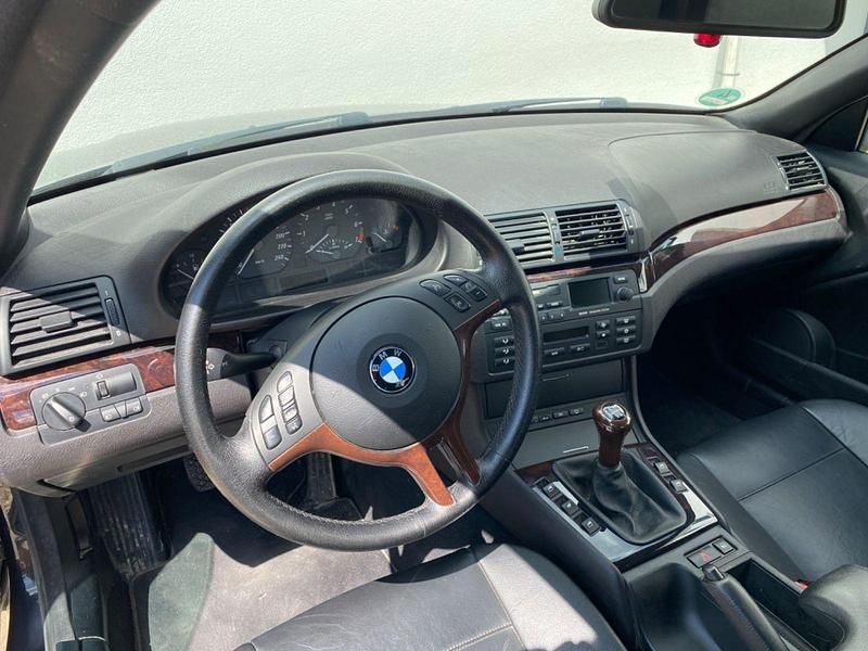 Gebraucht BMW 318 Cabriolet 150 PS (110 kW) 2006 Blau Cabrio