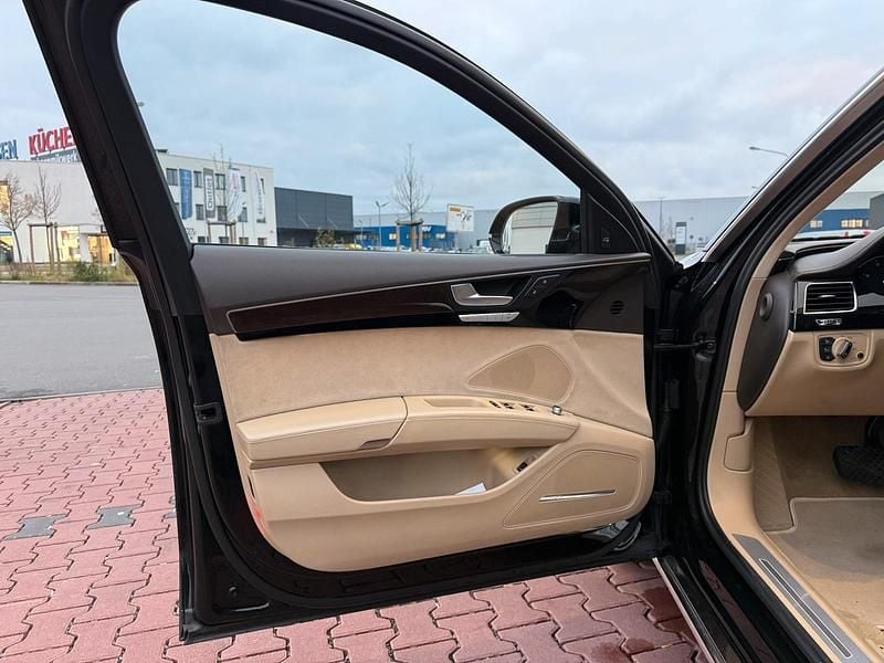 Gebraucht Audi A8 250 PS (183 kW) 2013 Andere farben Limousine