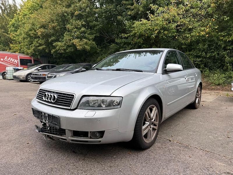Gebraucht Audi A4 170 PS (125 kW) 2004 Silber Limousine