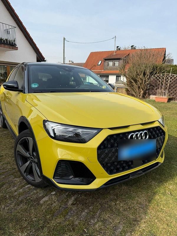 Gebraucht Audi A1 S-Line 150 PS (110 kW) 2021 Gelb SUV
