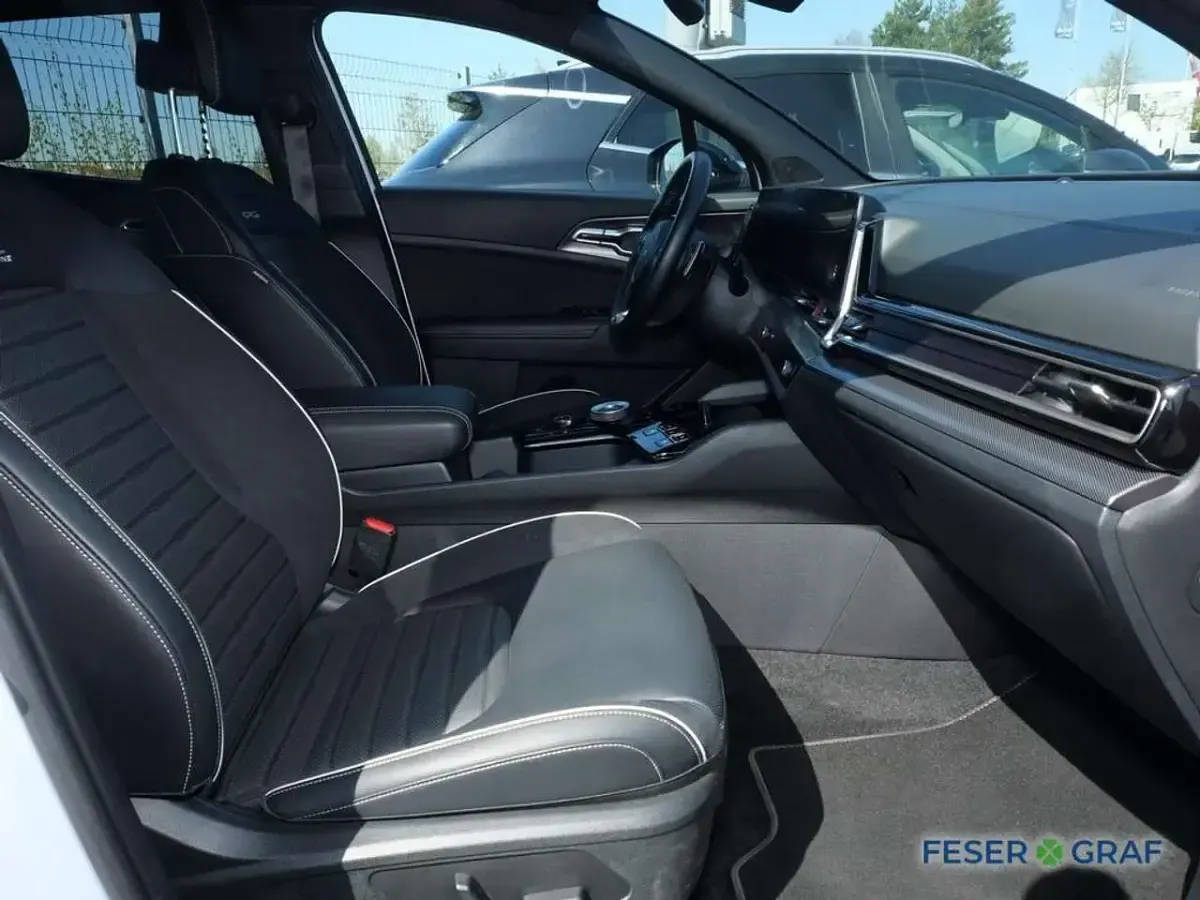 Gebraucht Kia Sportage GT-Line 179 PS (131 kW) 2024 Deluxeweiss metallic SUV
