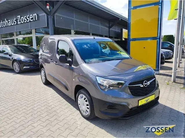 Gebraucht Opel Combo 102 PS (75 kW) 2022 Van / Kleinbus