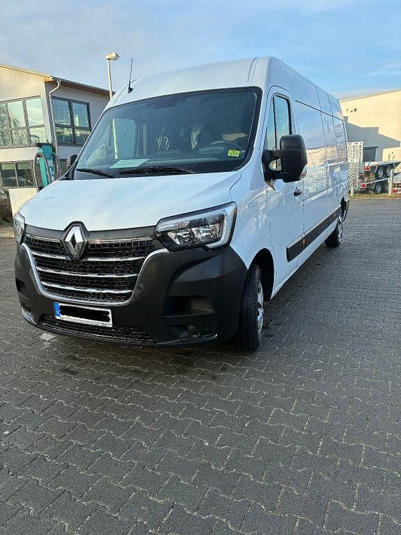 Gebraucht Renault Master 150 PS (110 kW) 2023 Weiß Van / Kleinbus