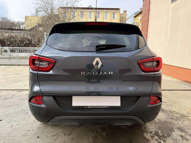 Gebraucht Renault Kadjar Life 131 PS (96 kW) 2016 Titangrau SUV