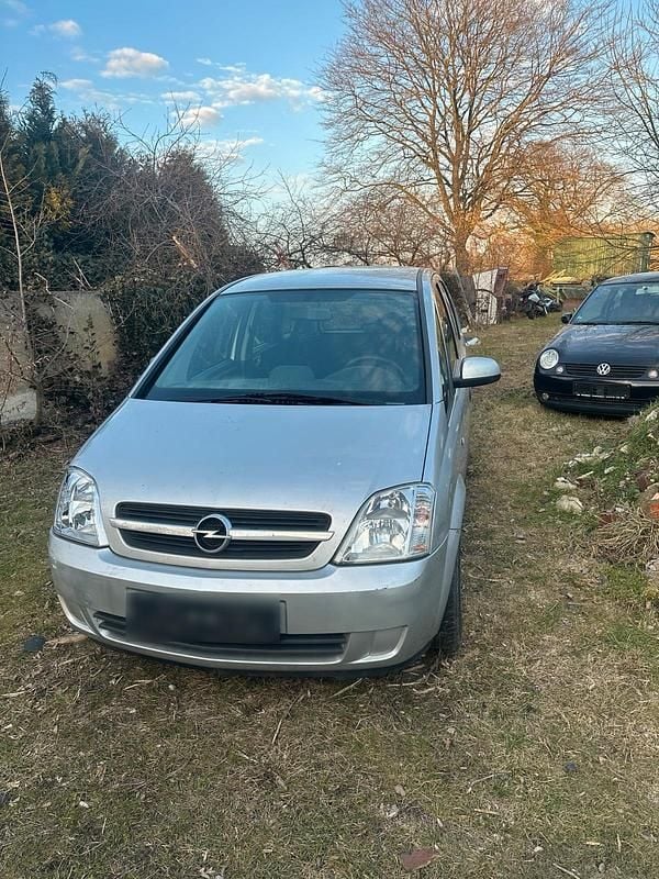 Gebraucht Opel Meriva 100 PS (73 kW) 2004 Silber Van / Kleinbus
