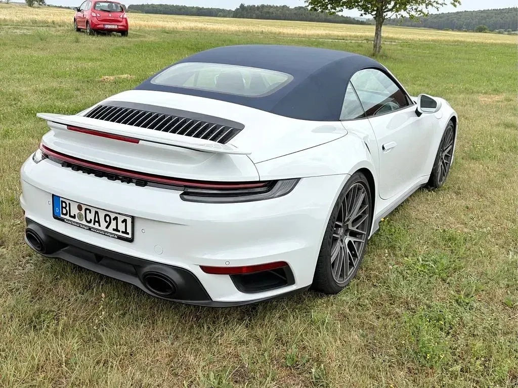 Gebraucht Porsche 911 581 PS (427 kW) 2023 Weiß Cabrio