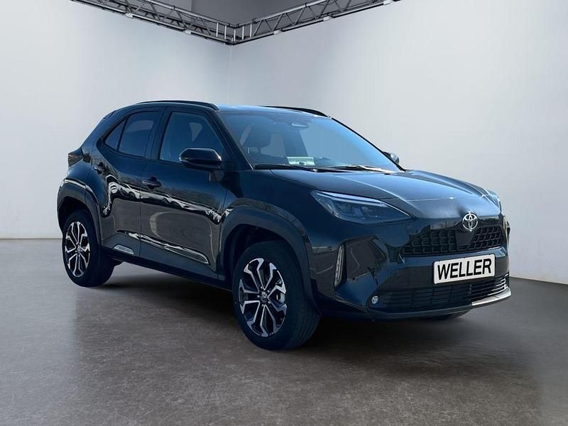 Schwarz Neu 2025 Toyota Yaris Cross SUV | 30.880 € (Fairer Preis) - Bild 1/3