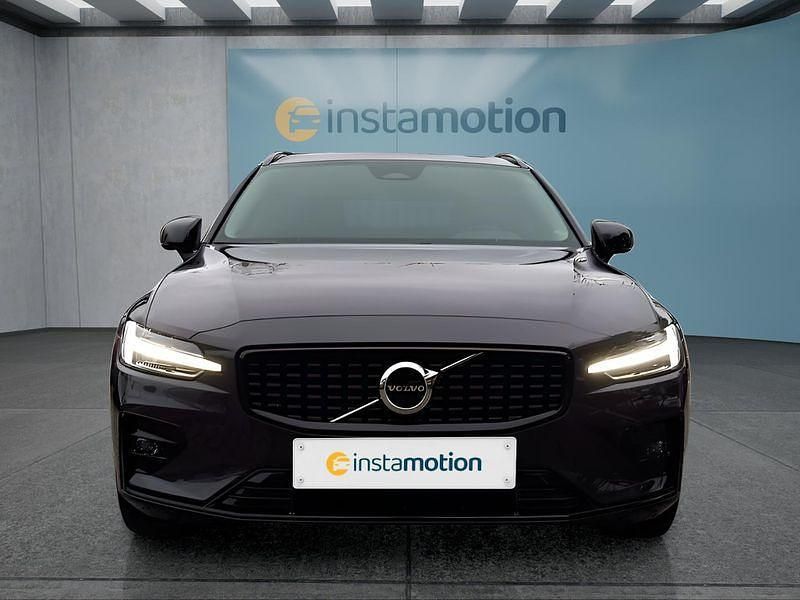 Gebraucht Volvo V60 Plus 197 PS (144 kW) 2024 Grau Kombi
