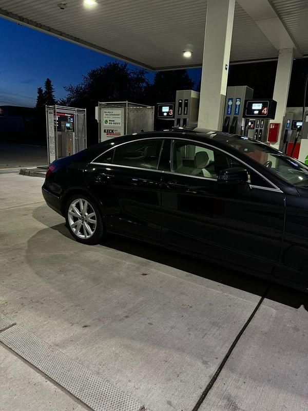 Gebraucht Mercedes CLS350 265 PS (194 kW) 2014 Schwarz Coupé