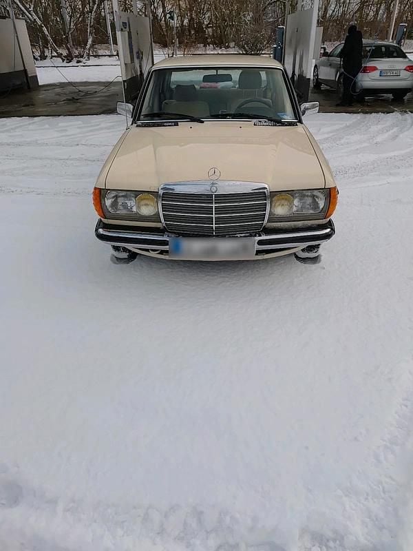 Gebraucht Mercedes E300 1983 Beige Limousine