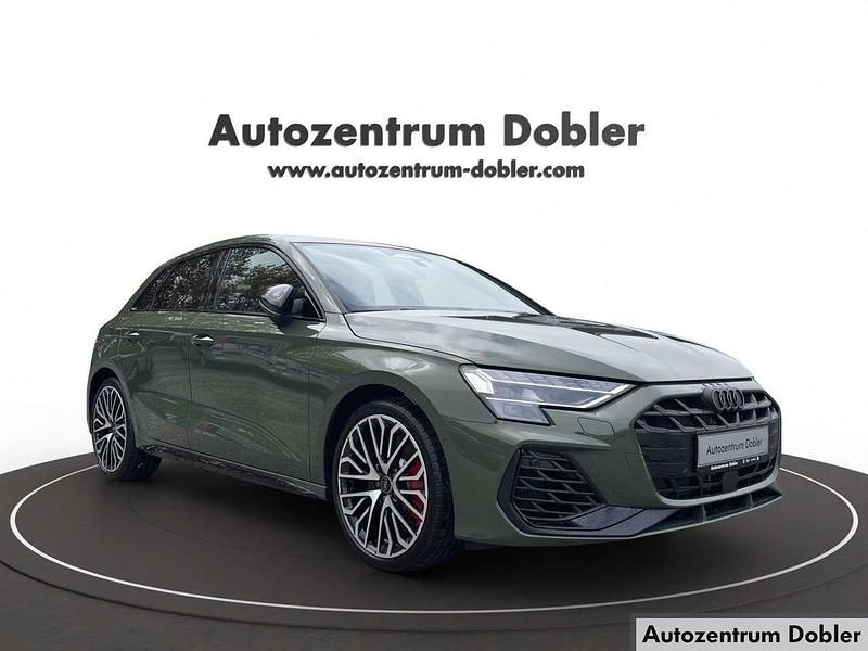 Gebraucht Audi S3 Sportback 333 PS (244 kW) 2026 Distriktgrün Kleinwagen