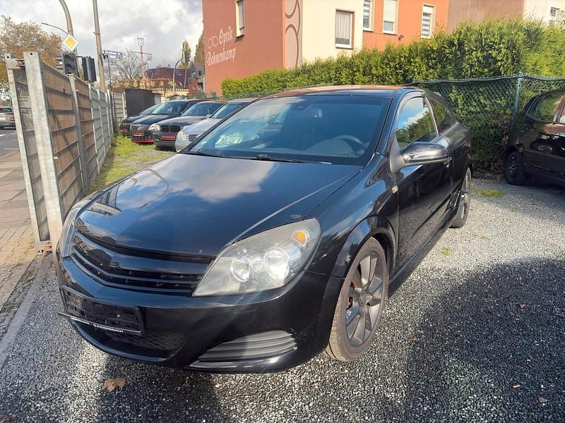 Schwarz Gebraucht 2006 Opel Astra GTC Coupé | 2.199 € (Fairer Preis) - Bild 1/4