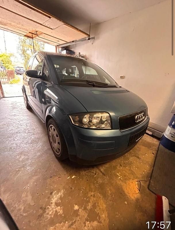Second-hand Audi A2 75 CP (55 kW) 2003 Albastru Hatchback