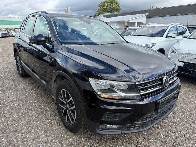 Schwarz Gebraucht 2020 VW Tiguan SUV | 18.207 € (Superpreis) - Bild 1/4