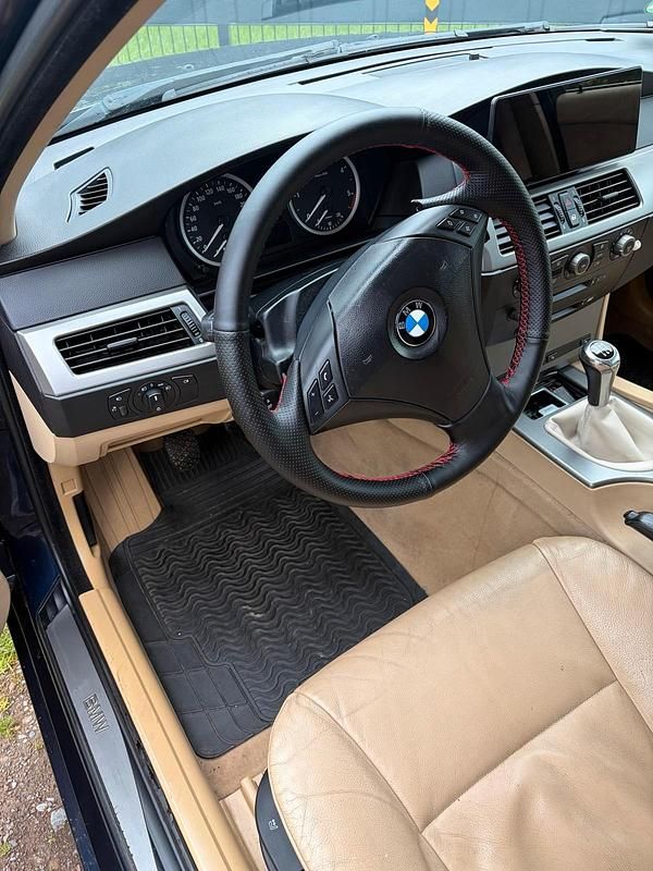 Brugt BMW 525 176 HK (129 kW) 2005 Blå Sedan