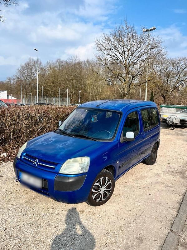 Gebraucht Citroën Berlingo 75 PS (55 kW) 2004 Blau Van / Kleinbus