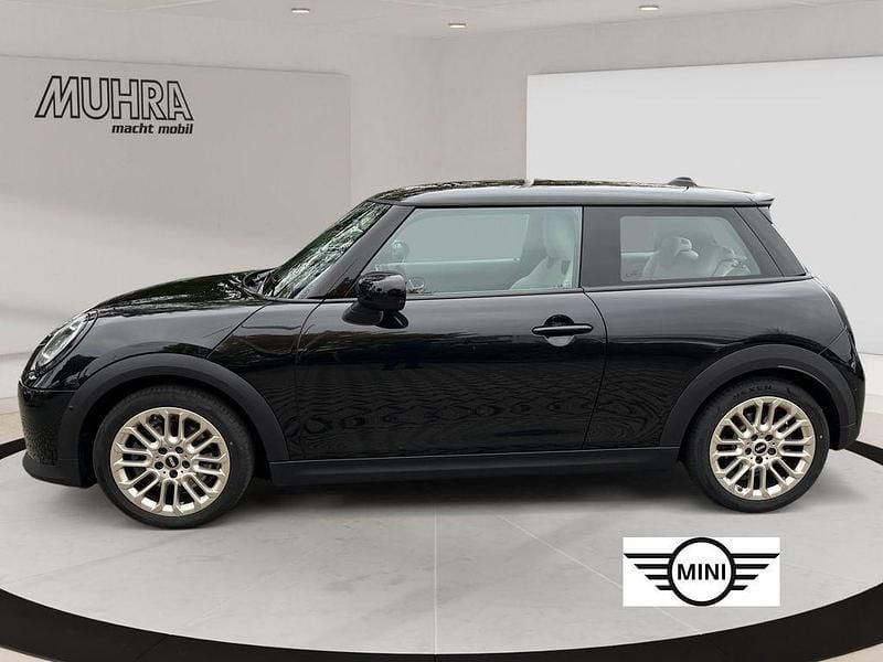 Gebraucht Mini Cooper S 204 PS (150 kW) 2024 Midnight black metallic Kleinwagen