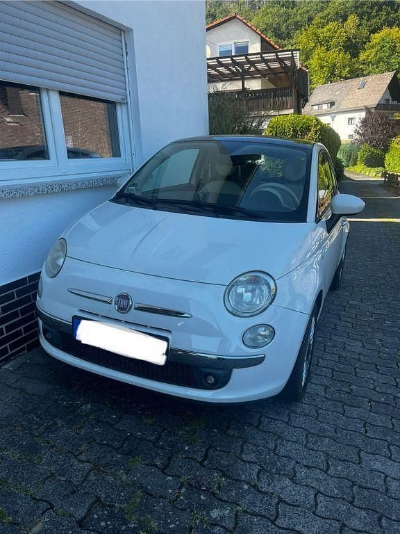 Beige Gebraucht 2010 Fiat 500 Pop Kleinwagen | 4.399 € (Fairer Preis) - Bild 1/4