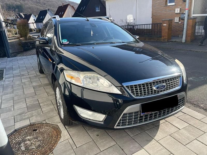 Gebraucht Ford Mondeo 150 PS (110 kW) 2009 Schwarz Kombi