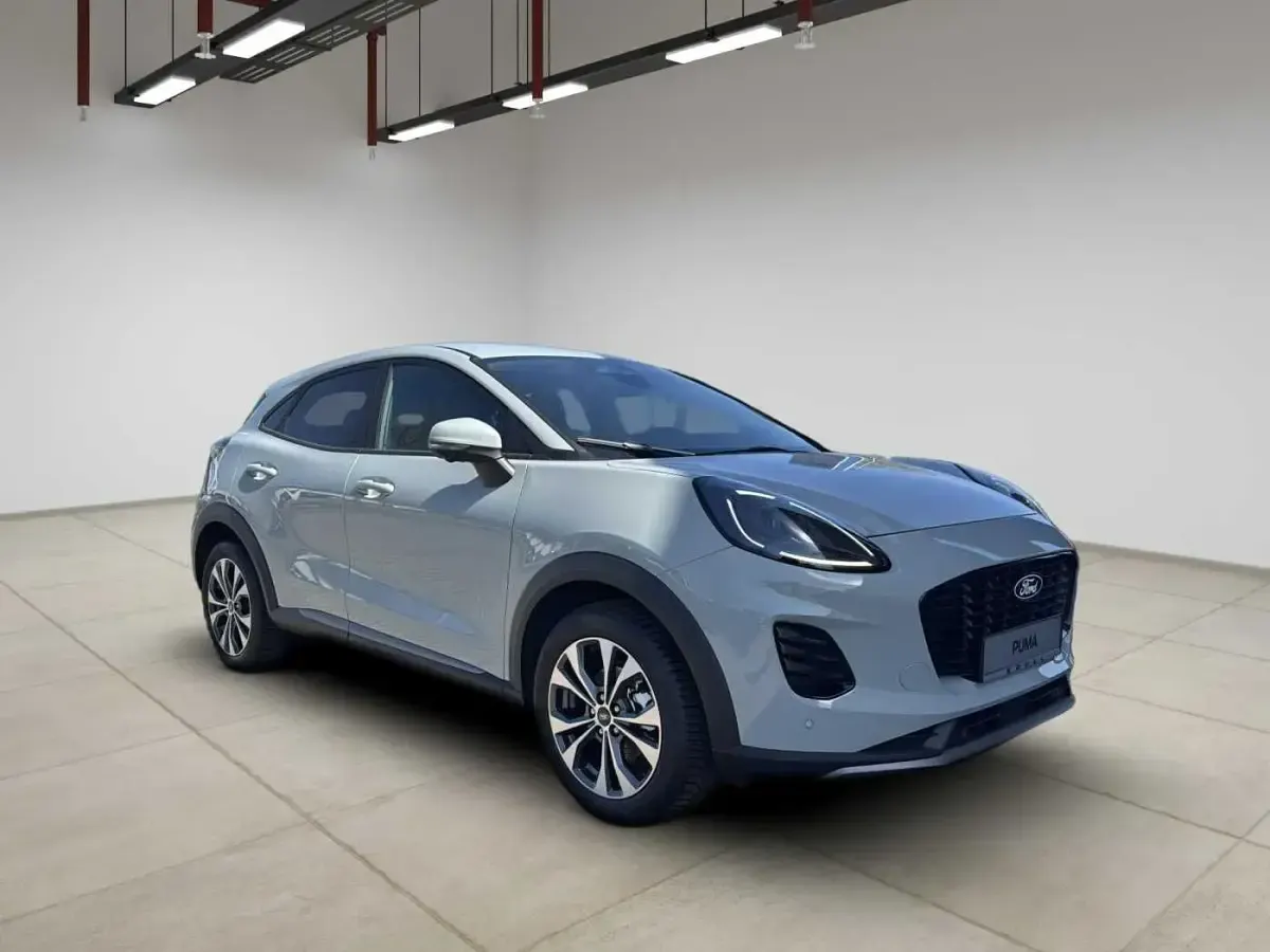 Gebraucht Ford Puma Titanium 125 PS (91 kW) 2024 Grau SUV