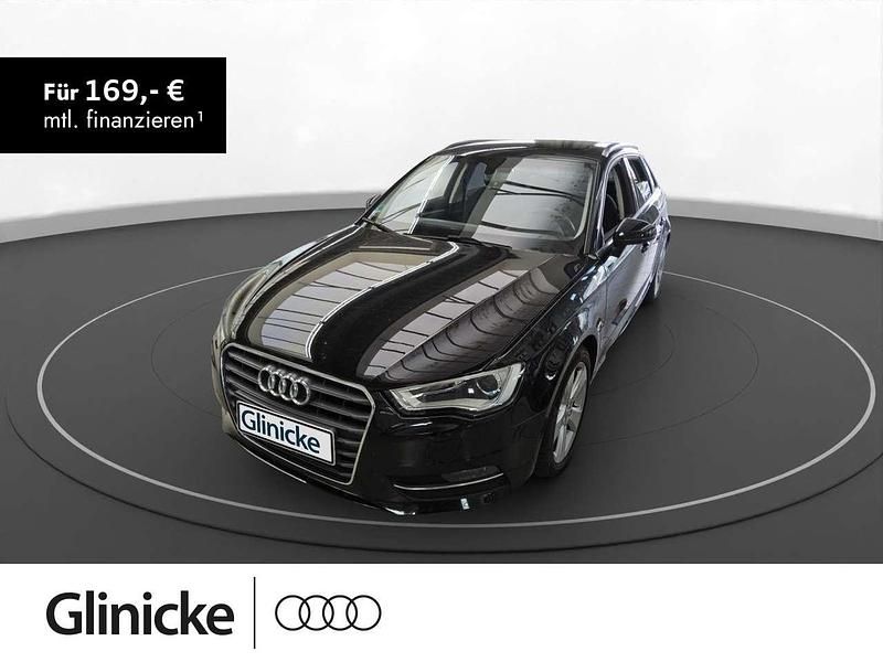 Mythosschwarz metallic Gebraucht 2015 Audi A3 Ambition Limousine | 16.480 € (Fairer Preis) - Bild 1/3